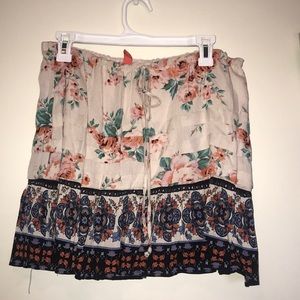 Chelsea & Violet skirt. size Large